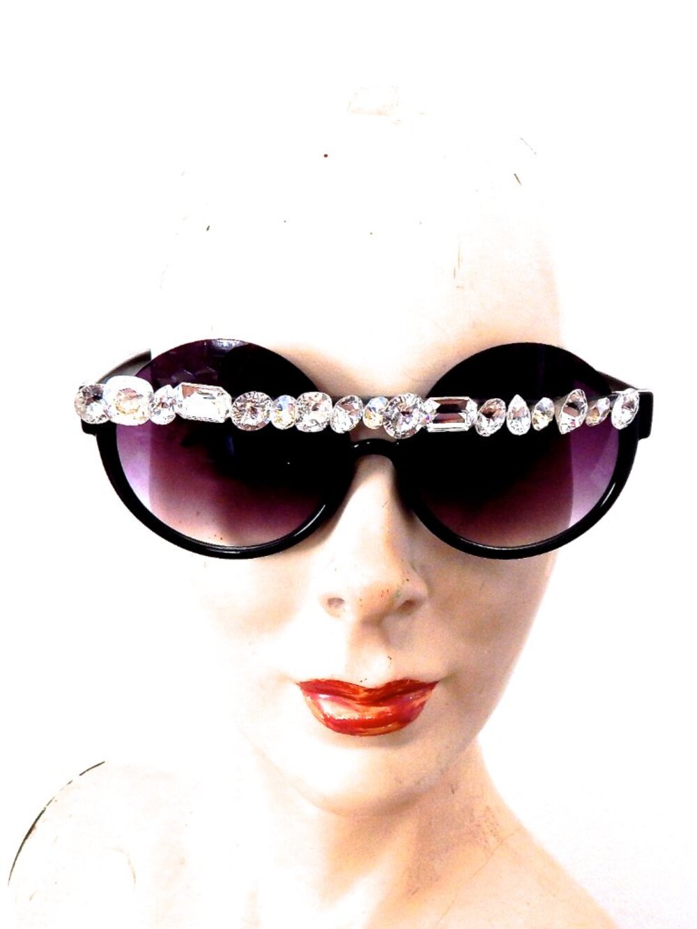 GASOLINE GLAMOUR SCANDALOUS PEEKABOO2 SUNGLASSES๐๐๐
